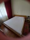 Κρεβάτι υπέρδιπλα ξύλινο 196χ211 εκ (μικρογραφία)